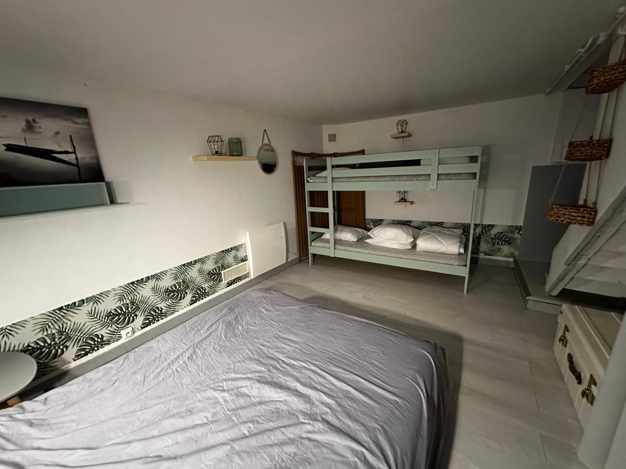 Houlgate Souplex 50M Plage Et Commerces Bagian luar foto